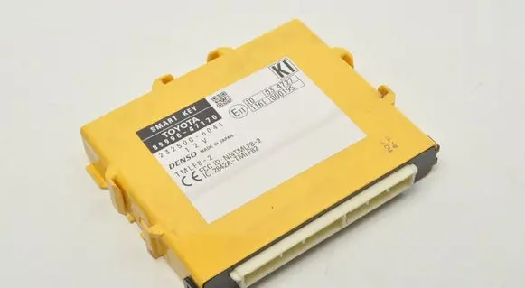 Toyota Prius (XW30) Other control units/modules 8999047170