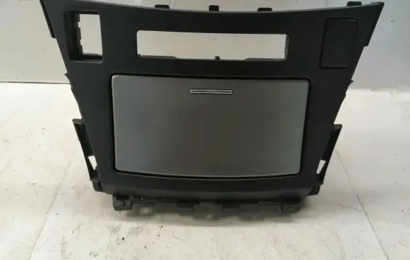 Toyota Avensis T270 Car ashtray 5880405905 5880405040