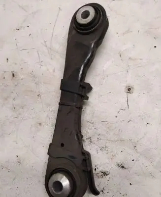 BMW 5 G30 G31 Rear upper control arm/wishbone 20343410