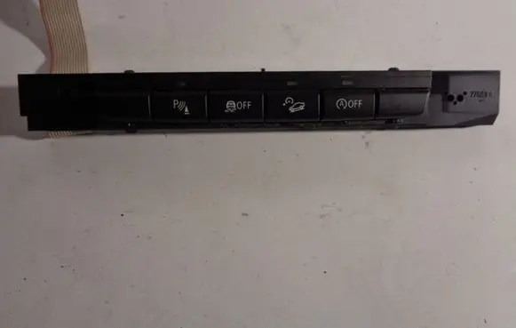 Traction control (ASR) switch