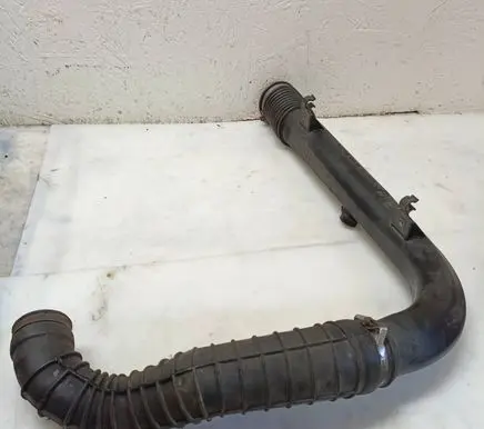 Mercedes-Benz Vito Viano W638 Intercooler hose/pipe A6385282482