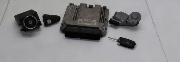 Volkswagen Crafter Engine ECU kit and lock set 074906032BA 0281014132