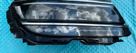 Volkswagen Tiguan Allspace Headlight/headlamp 5NB941082D LE15A6359 030110123608