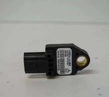 Mitsubishi Outlander Airbag deployment crash/impact sensor 8651A001