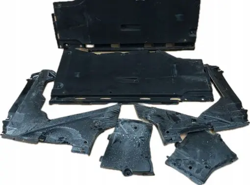 Audi A5 Engine splash shield/under tray 8W7825207