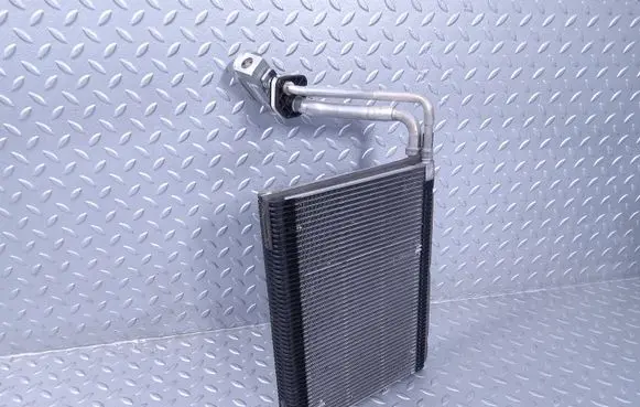 Air conditioning (A/C) radiator (interior)