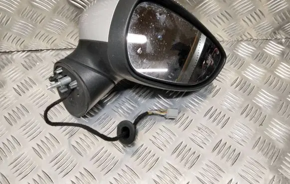 Ford Fiesta Front door electric wing mirror 4201012