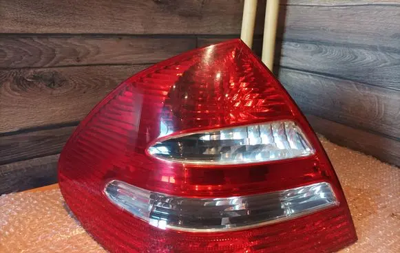 Mercedes-Benz E W211 Rear/tail lights