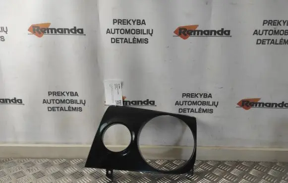 Nissan Terrano Under headlight/headlamp trim 624117F
