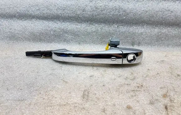 Jeep Grand Cherokee Front door exterior handle 04589881AL