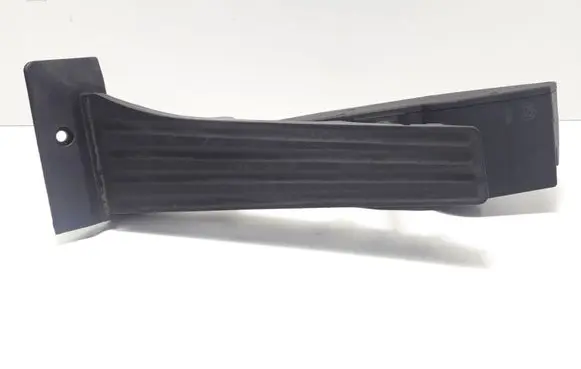 BMW X3 E83 Accelerator throttle pedal 6766930 259160