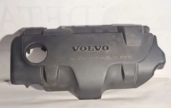 Volvo V70 Engine cover (trim)