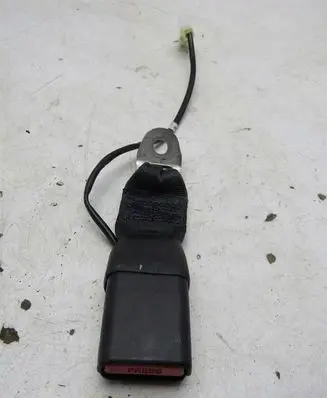 Suzuki Swift III Rear seatbelt buckle 1137111