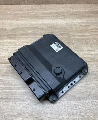 Toyota Prius (XW30) Engine control unit/module ECU 8966147280 2753007393