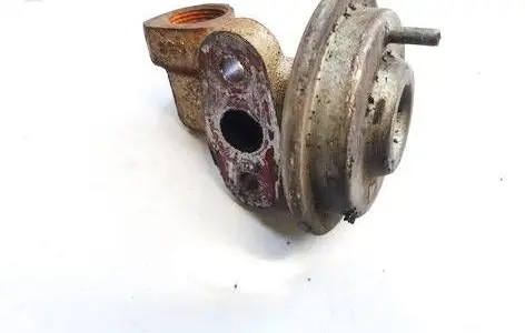 Ford Mondeo MK I EGR valve 938F9D475AC 938f-9d475-ac