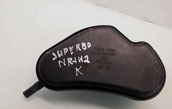 Skoda Superb B5 (3U) Vacuum air tank 8D0131541B