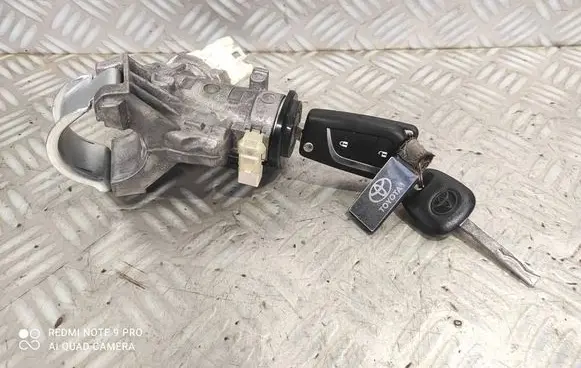 Toyota Yaris Ignition lock 8978202010 D7060468 6253440000
