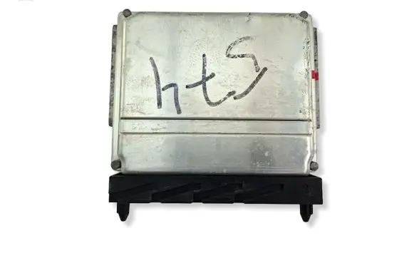 Volvo S60 Engine control unit/module 0261207712 08675760A