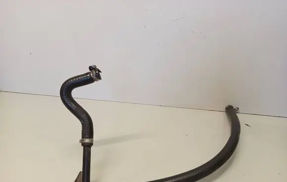 Audi 100 S4 C4 Power steering hose/pipe/line 
