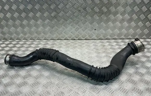 BMW X1 E84 Intercooler hose/pipe 7797483