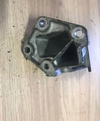 Land Rover Discovery Sport Engine mounting bracket ah226061ba