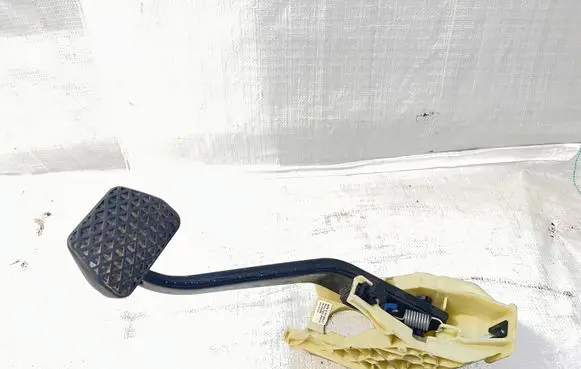 BMW X5 E70 Brake pedal 6791900
