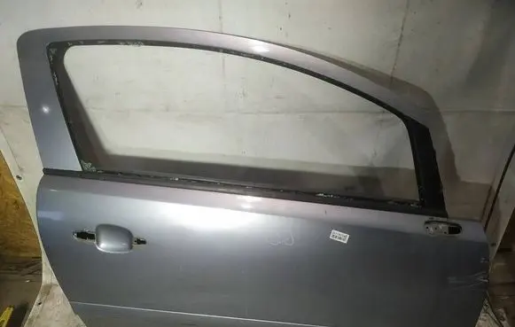 Opel Corsa D Front door pilkos
