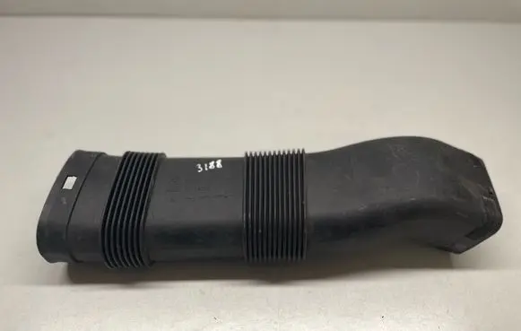 BMW 4 F36 Gran coupe Air intake duct part 8507567 13718507567