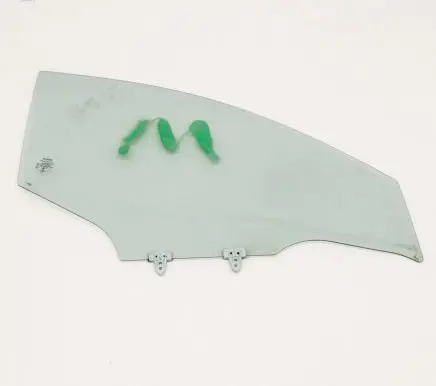 Nissan Qashqai Front door window glass four-door 43R001582