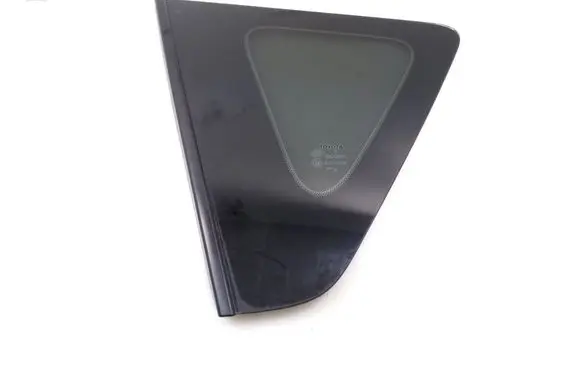 Toyota Verso Rear side window 627200F030