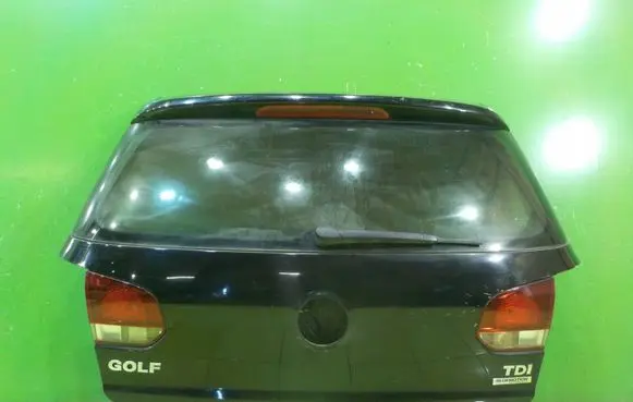 Volkswagen Golf VI Tailgate/trunk/boot lid WP184