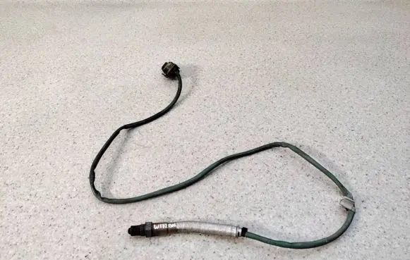 Mercedes-Benz SLK R172 Lambda probe sensor 0065422718 0258017203 0258017204