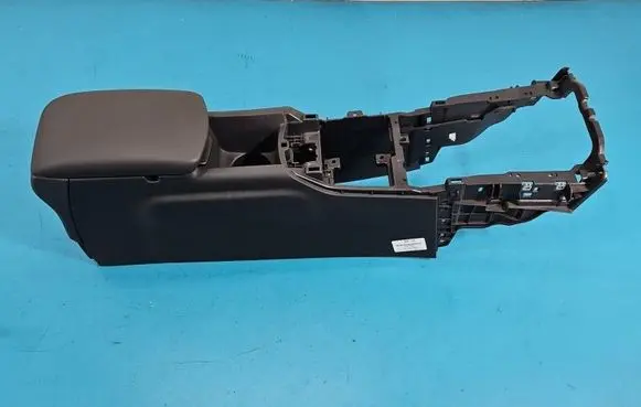 DS Automobiles 4 Armrest 9689043077 IMPRK1560145