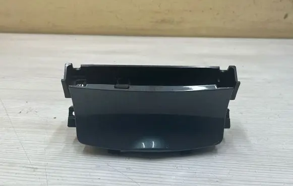 Mazda 6 Car ashtray GJ6A2012