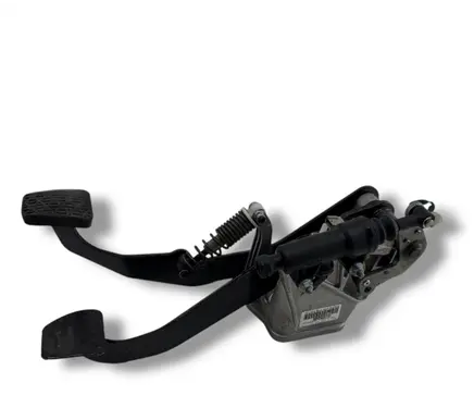 Mercedes-Benz C W204 Brake pedal A2042909701 PP204290207