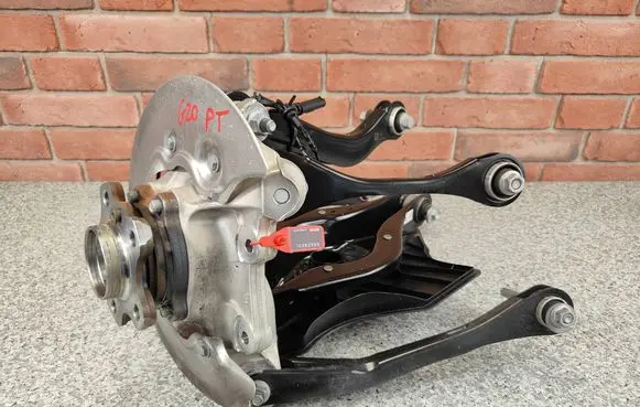 BMW 3 G20 G21 Rear wheel hub spindle/knuckle 6899304 6879532