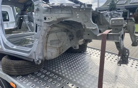 Citroen C4 III e-C4 Front quarter panel PK19308