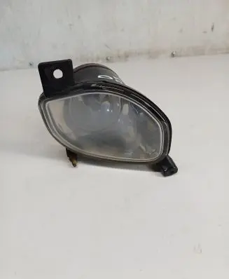 Toyota Avensis T250 Front fog light 8121005060 27042202