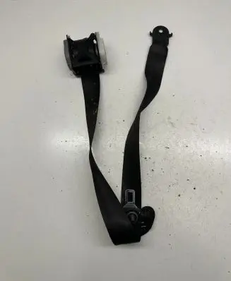 BMW X5 E70 Front seatbelt S2716104109H 040777 7083B