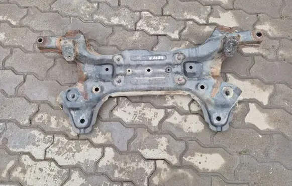 Hyundai i20 (PB PBT) Front subframe