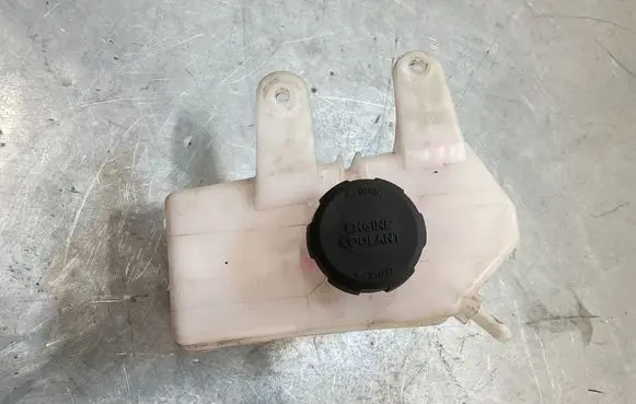 Hyundai i10 Coolant expansion tank/reservoir 