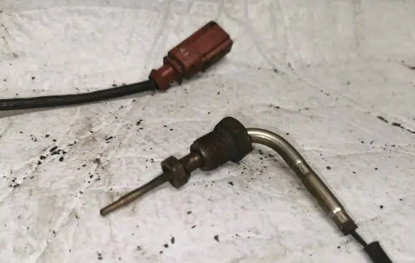 Volkswagen Touareg I Lambda probe sensor 6X0973802A