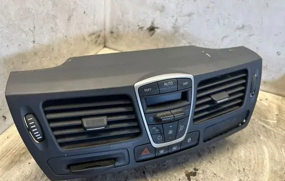 Renault Laguna III Climate control unit A2C53217096