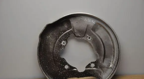 Volvo S90, V90 Rear brake disc plate dust cover 31423154