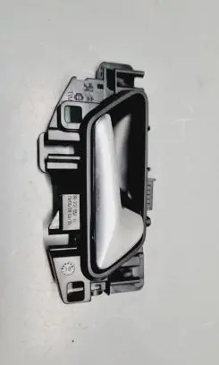 Citroen DS7 Crossback Front door interior handle 98201552VV