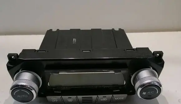 SsangYong Korando Climate control unit 6874034101 SS209V009