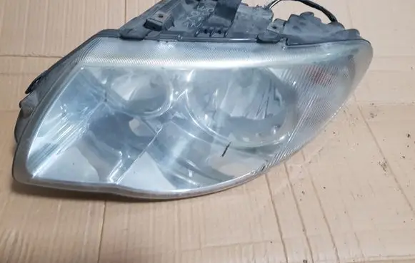 Chrysler Voyager Headlight/headlamp
