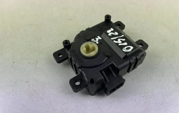Subaru Outback (BS) Air flap motor/actuator 1138003770