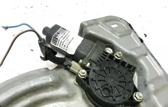 Rear door window regulator motor