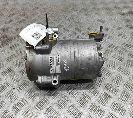 Volvo V60 Air conditioning (A/C) compressor (pump) 32260523